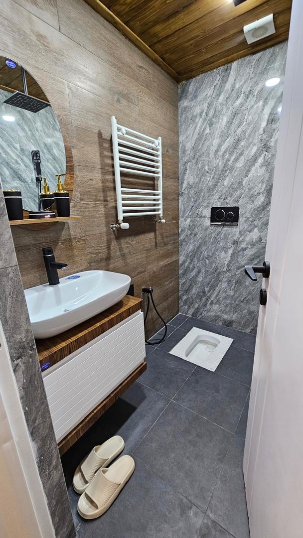 اجاره ویلا استخر روباز آبگرم در دریا پشته رامسر