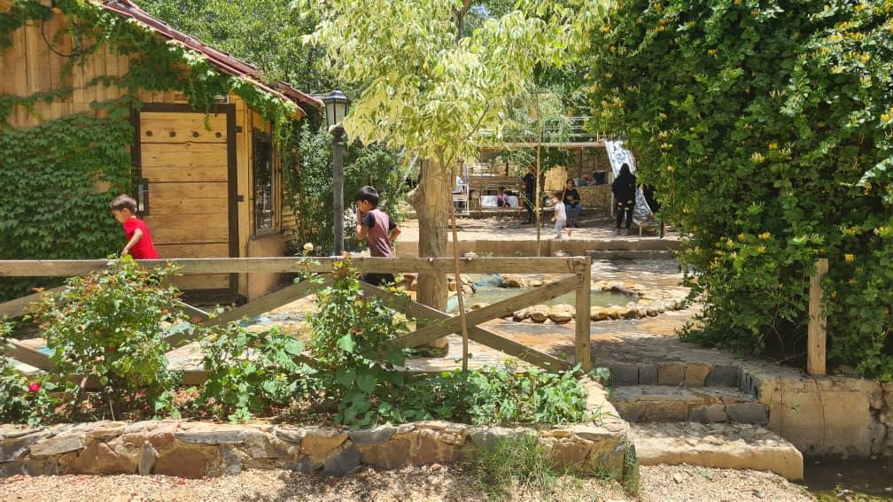 اجاره سوئیت باغ در سربست سپیدان - چیمه