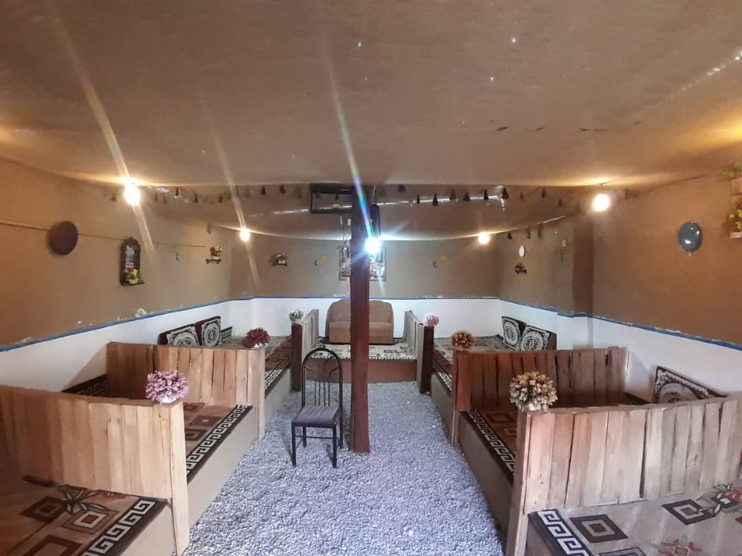 اجاره بومگردی سنتی در بزنجان - سه تخته