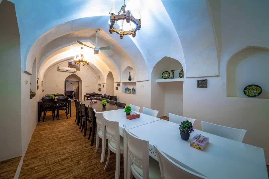 اجاره هتل سنتی در امام خمینی شوشتر - پنج باریکه