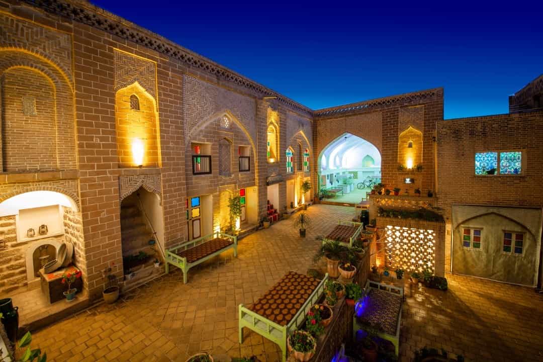 اجاره هتل سنتی در امام خمینی شوشتر - پنج باریکه