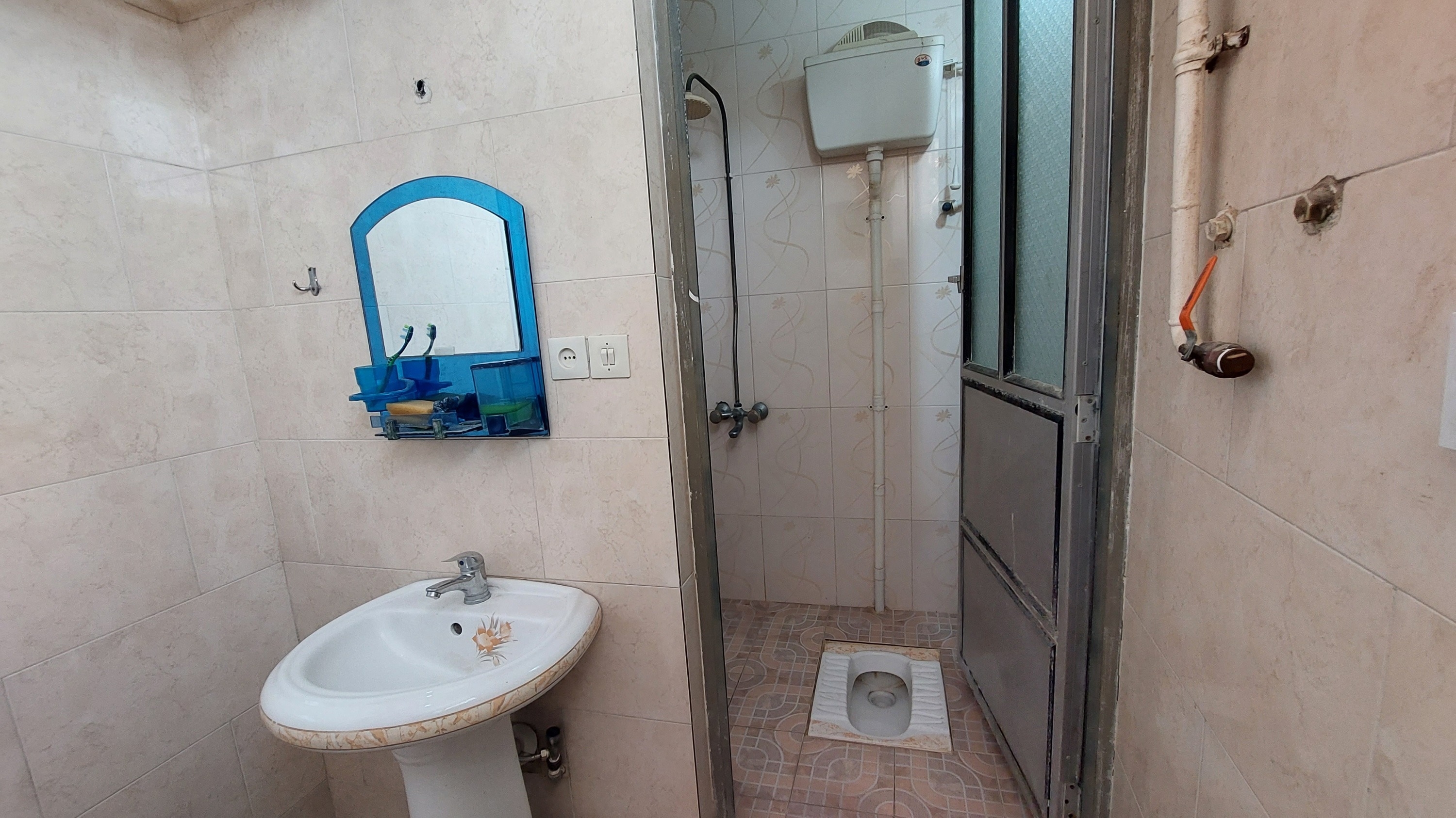 اجاره آپارتمان تک خواب در گناوه