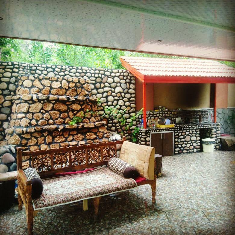 اجاره ویلا دوخوابه با استخر روباز وشمندجان باغبهادران-طبقه ی اول