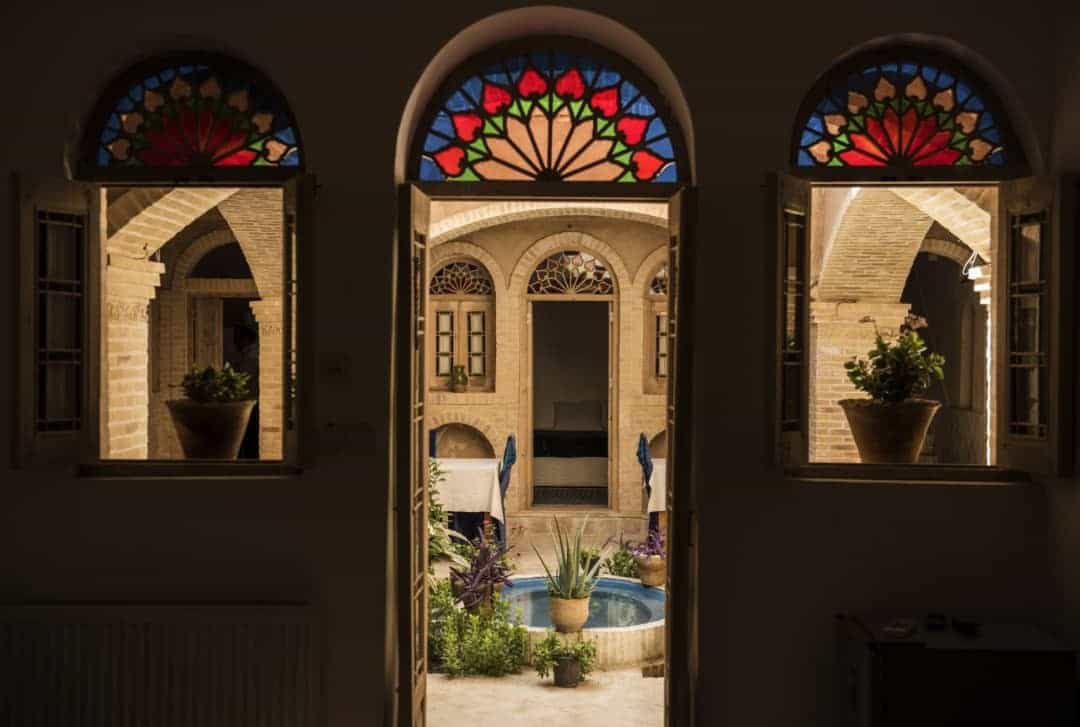 اجاره اتاق سه تخته در مرکزشهر یزد - شهریار