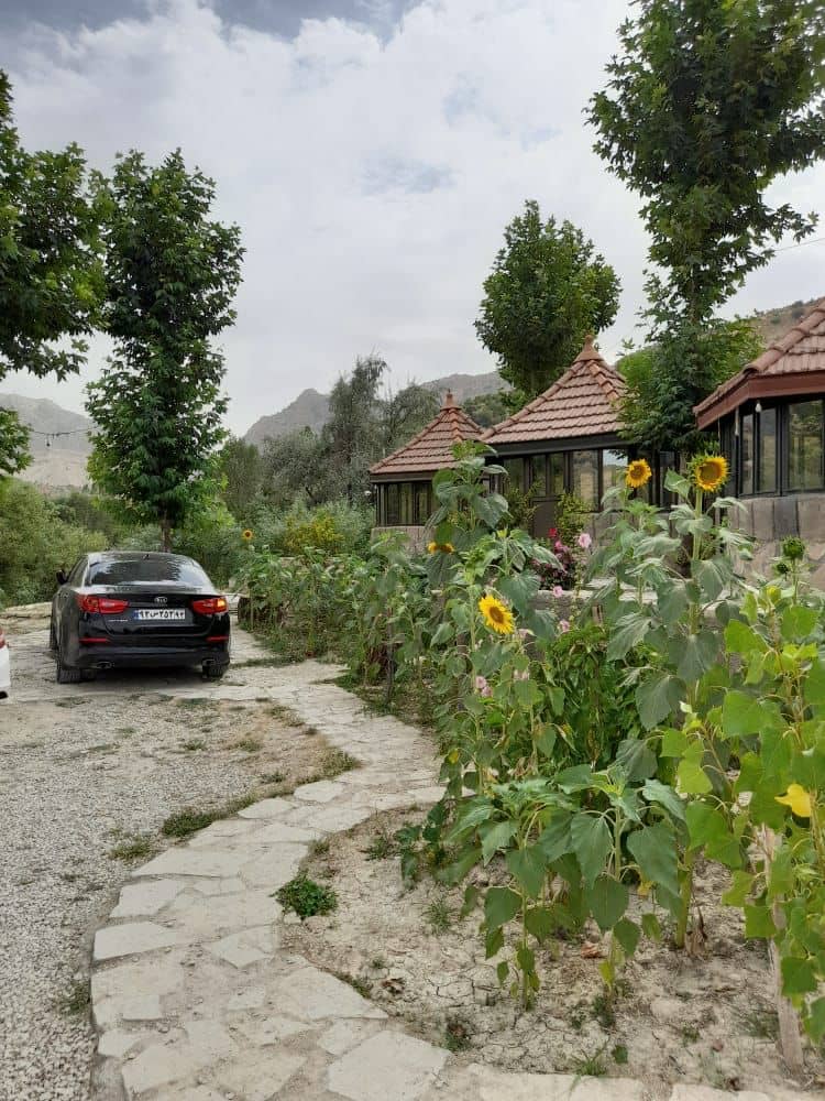 اجاره آلاچیق نزدیک به آبشار مارگون