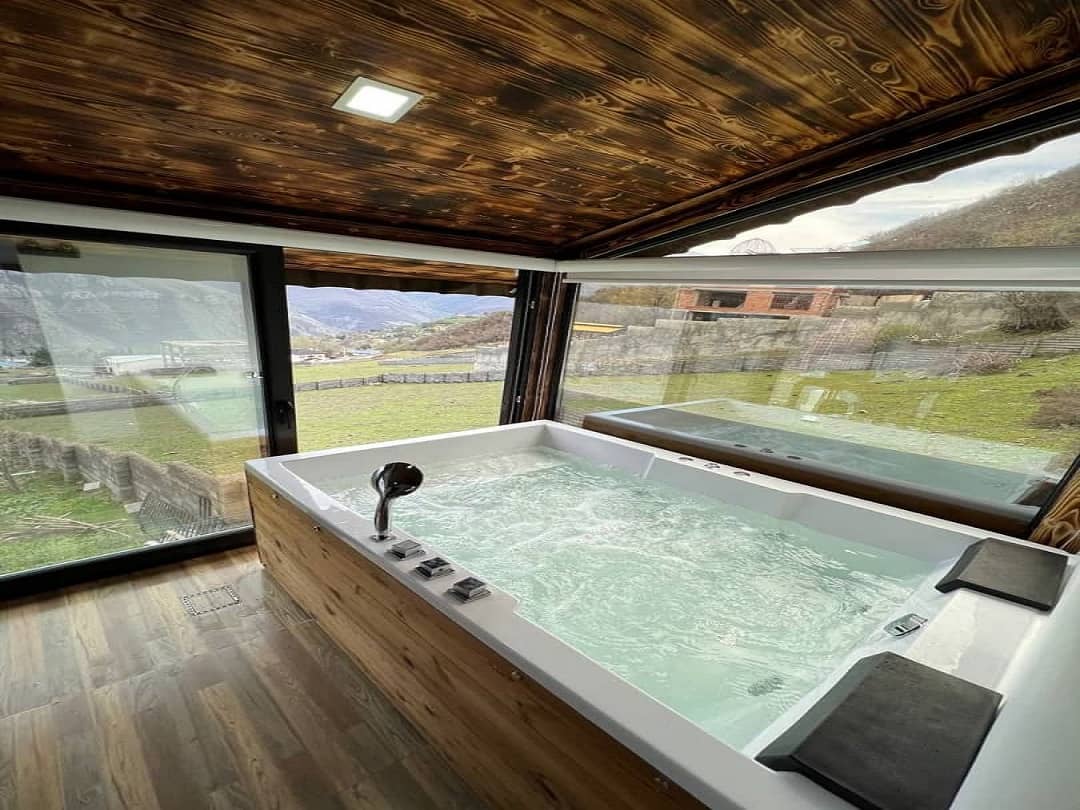 ویلا کوهستانی با جکوزی در روستای طویر مرزن آباد