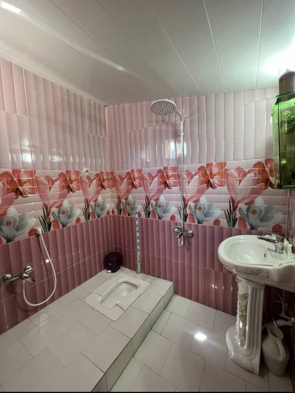 ویلا کوهستانی با جکوزی در روستای طویر مرزن آباد