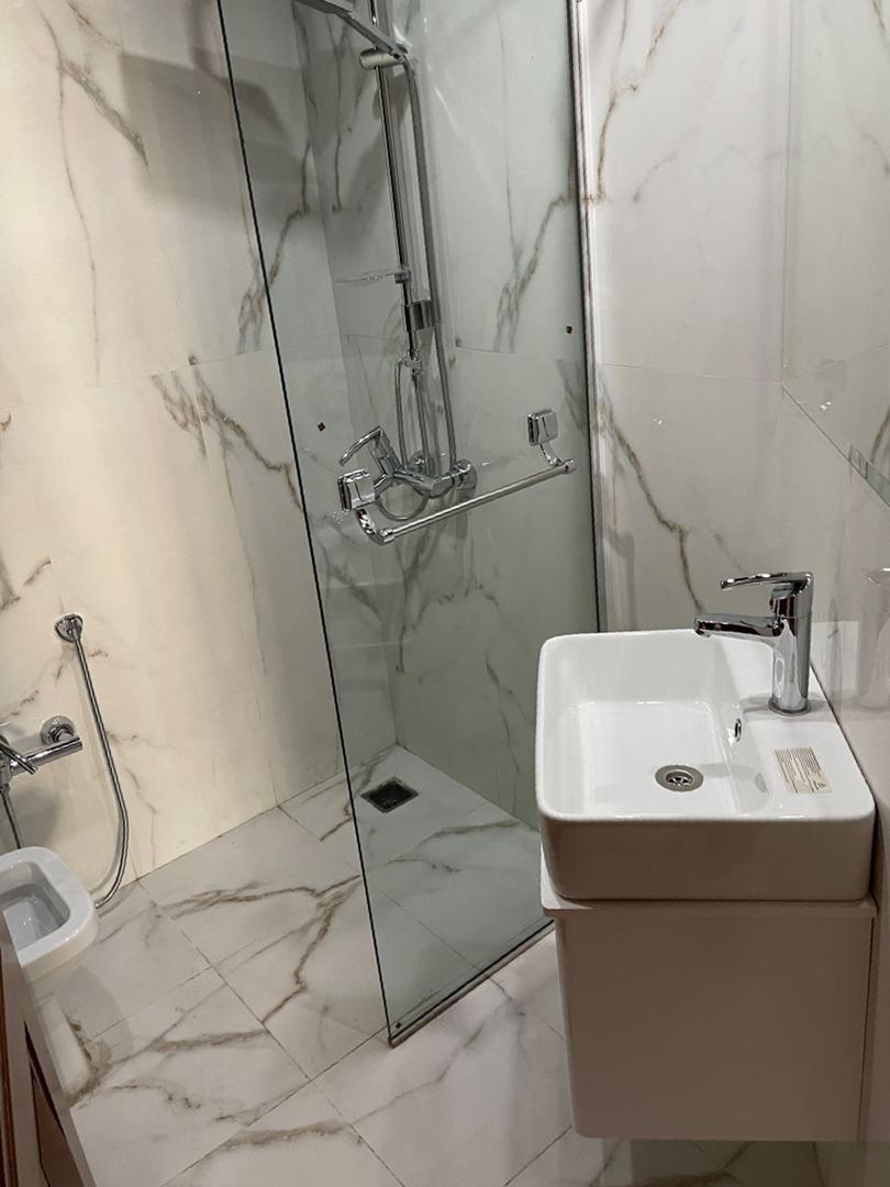 آپارتمان مبله دوخوابه در خیابان ولی عصر تهران - جردن2 طبقه ی دوم