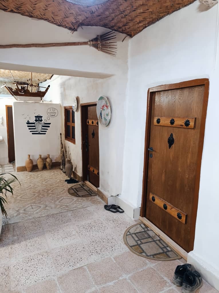 اجاره اتاق سنتی نزدیک ساحل در سیراف - جالبوت