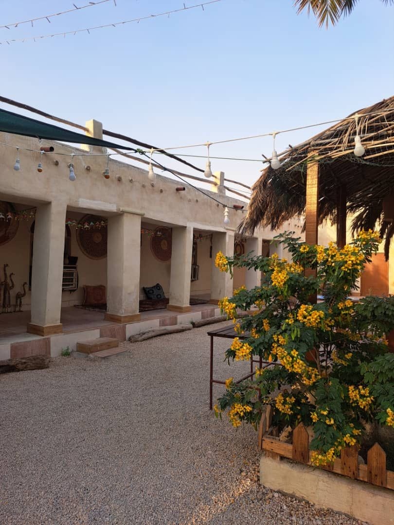 اجاره اتاق سنتی نزدیک ساحل در سیراف - جالبوت