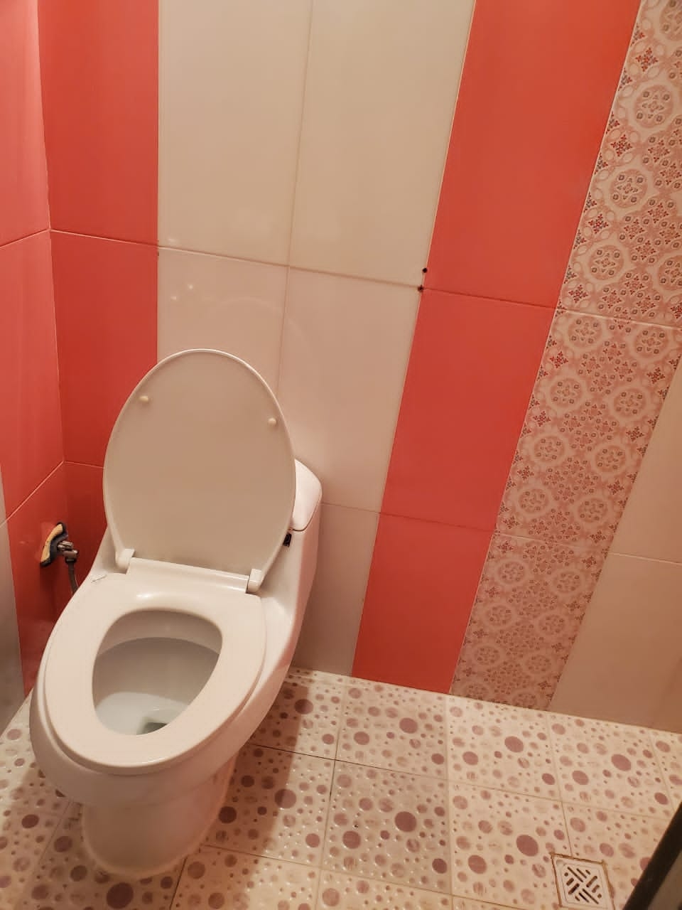 اجاره منزل مبله یک خوابه در دهکده المپیک - شمال غرب تهران طبقه ی دوم