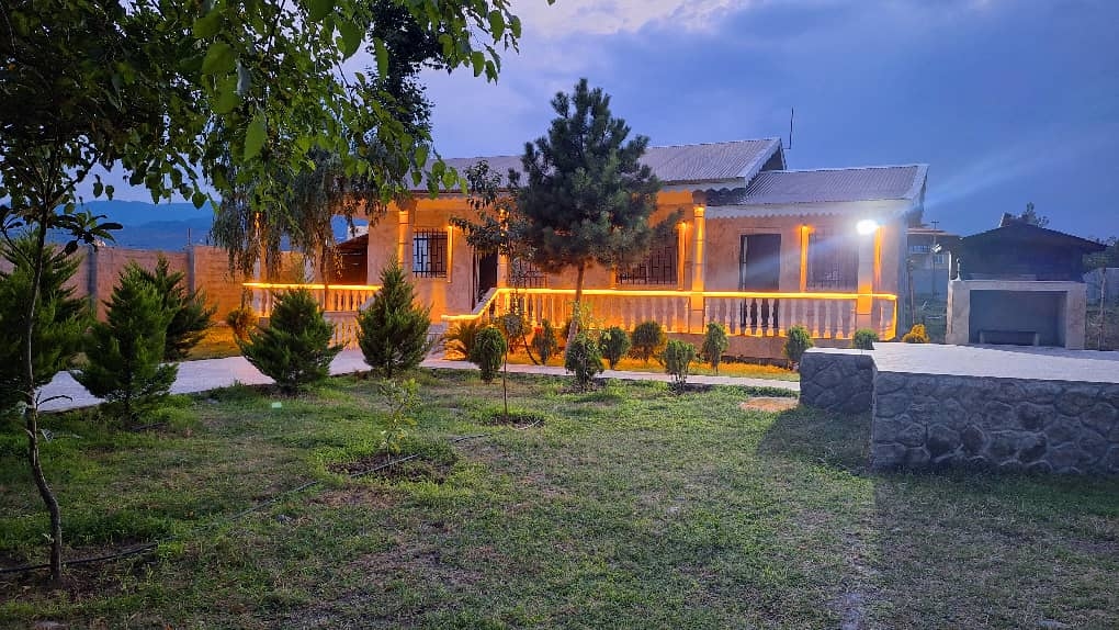 اجاره ویلا سه خوابه نزدیک ساحل در اوتار لیسار