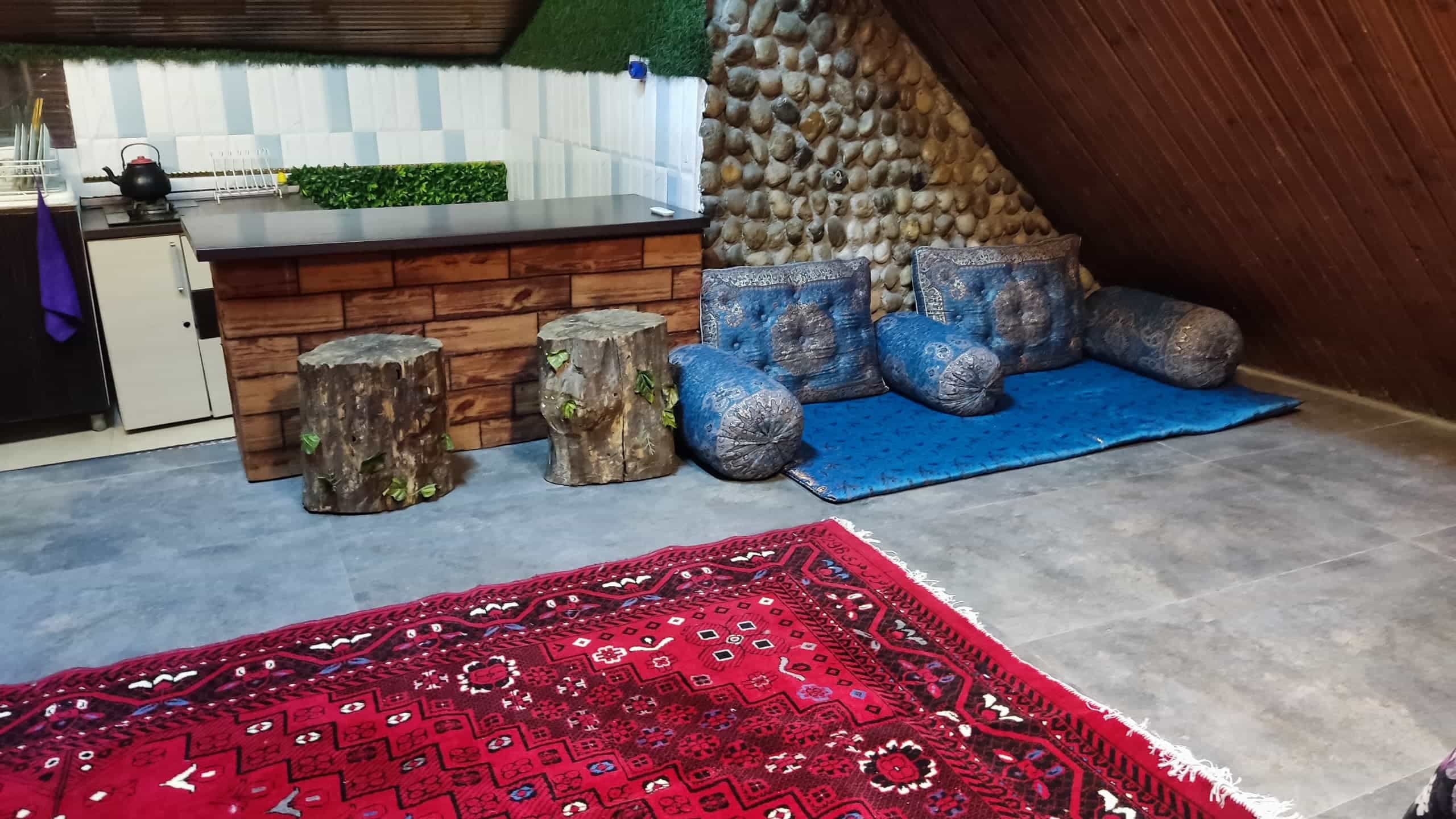 اجاره کلبه سوئیسی جنگلی در امره ساری - هلیا