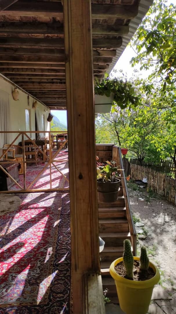 اجاره خانه سنتی در روستای فینسک شهمیرزاد - پاییز