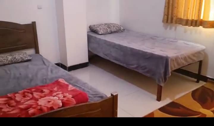 اجاره آپارتمان دو خوابه در میدان حافظ - قشم