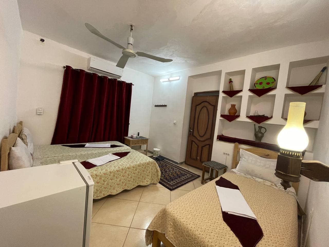 اجاره اتاق سه تخته در شهداد - 16متر