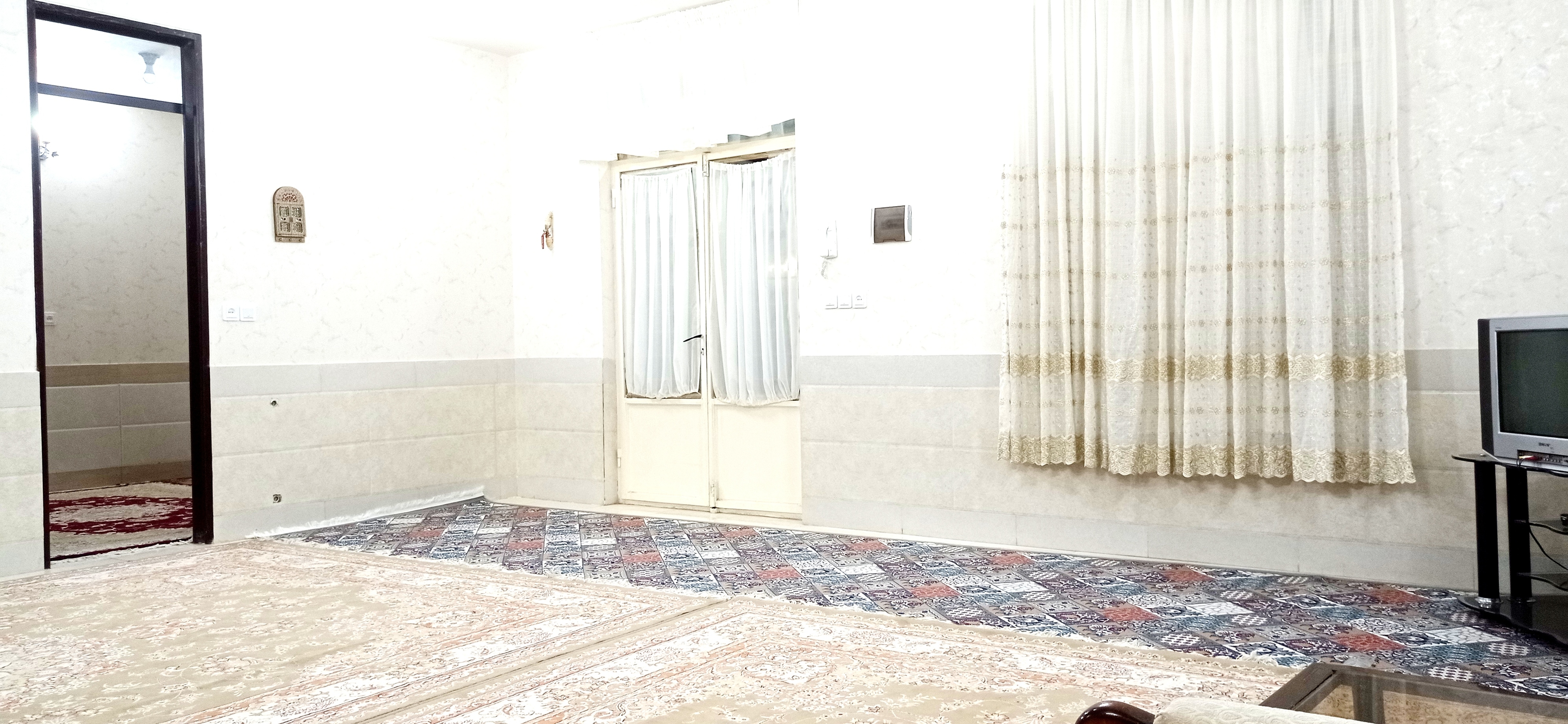 اجاره منزل مبله در خیابان راوندی کاشان - تک خواب