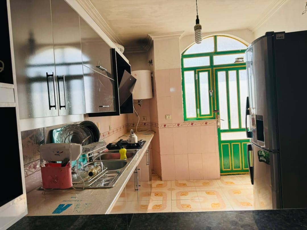 اجاره منزل مبله نزدیک ساحل در جمهوری - تکخواب 75 متری دوتخته