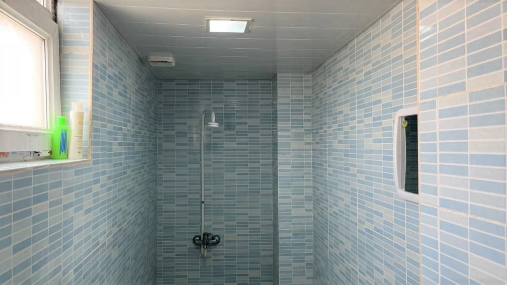 اجاره آپارتمان دو خواب در کوی نصر - طبقه دوم