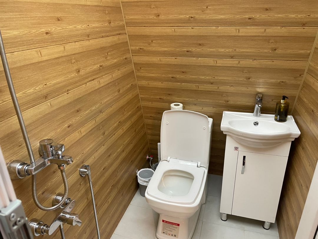 اجاره کلبه سوئیسی در سفید تمشک رامسر - نزدیک به جنگل