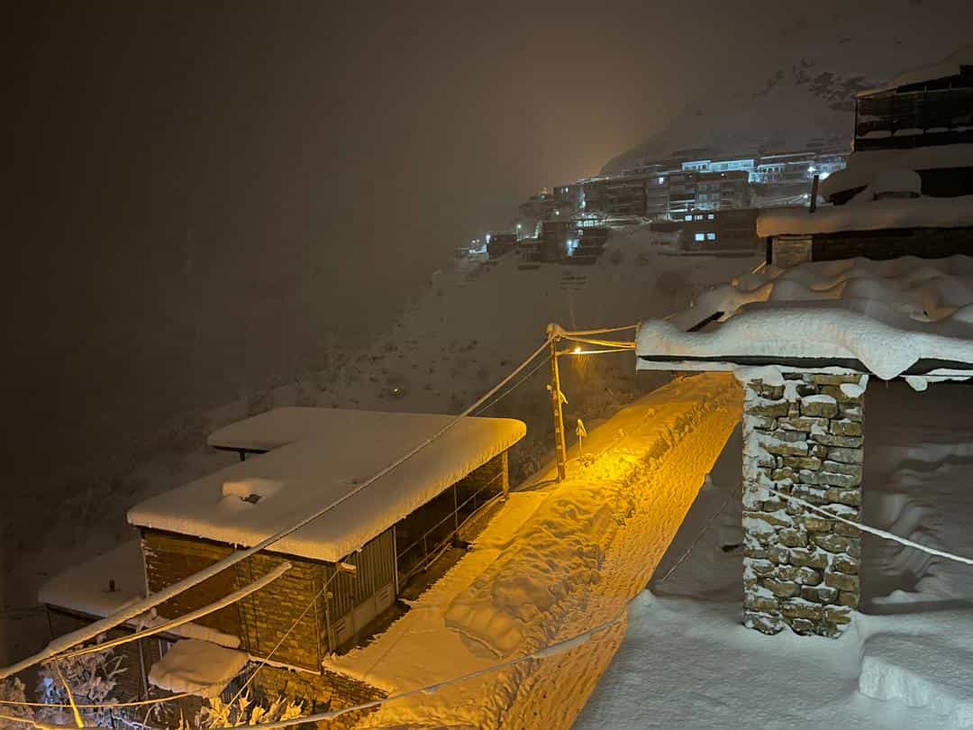 اجاره آپارتمان مبله در پیرشالیار اورامان - سه خواب