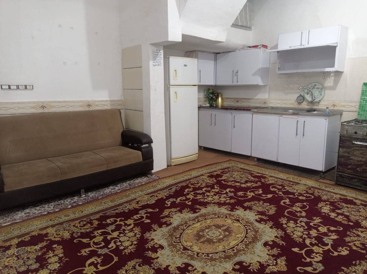 اجاره سوئیت تکخواب در گناوه