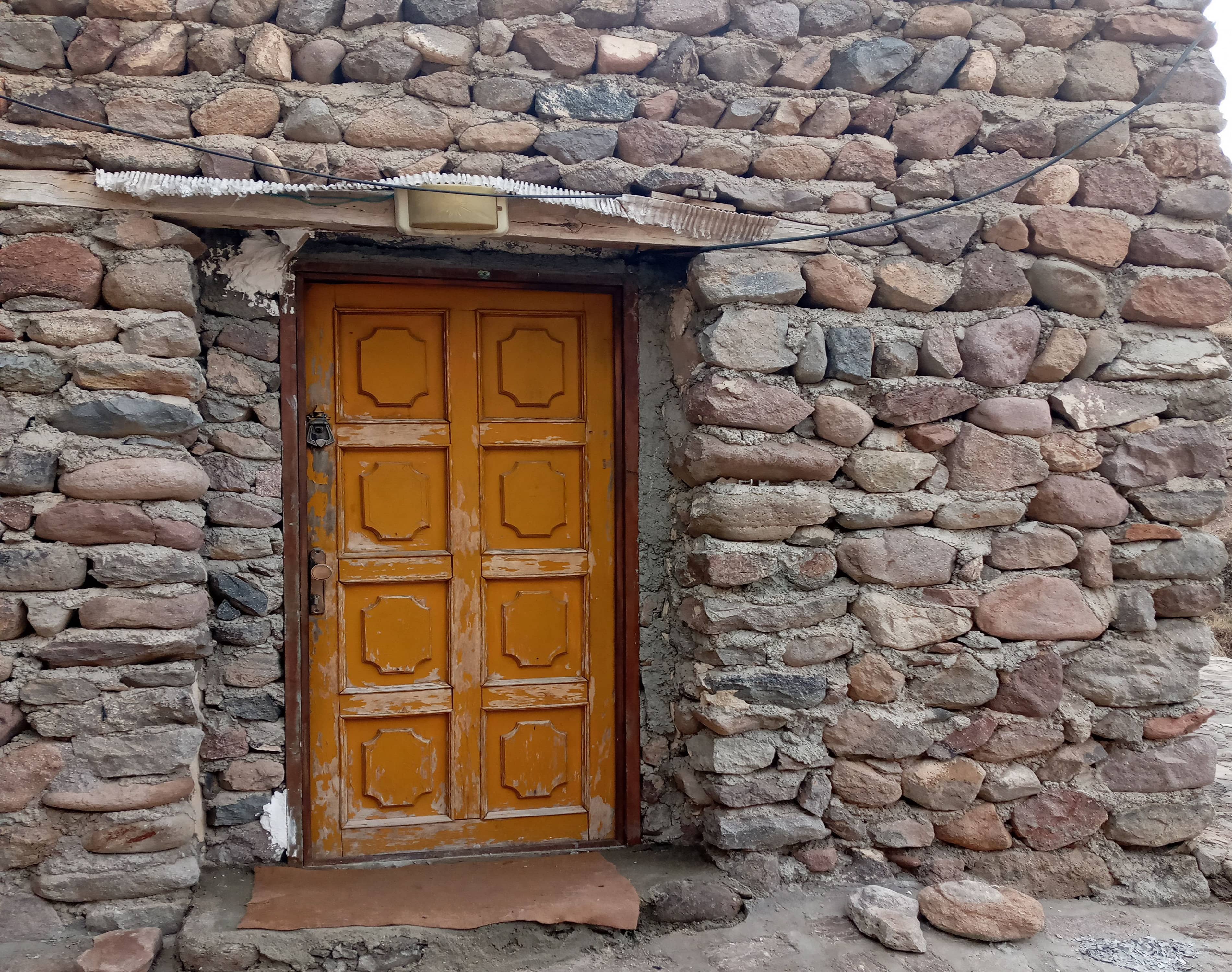 اجاره سوئیت صخره ای در کندوان - تک ستاره