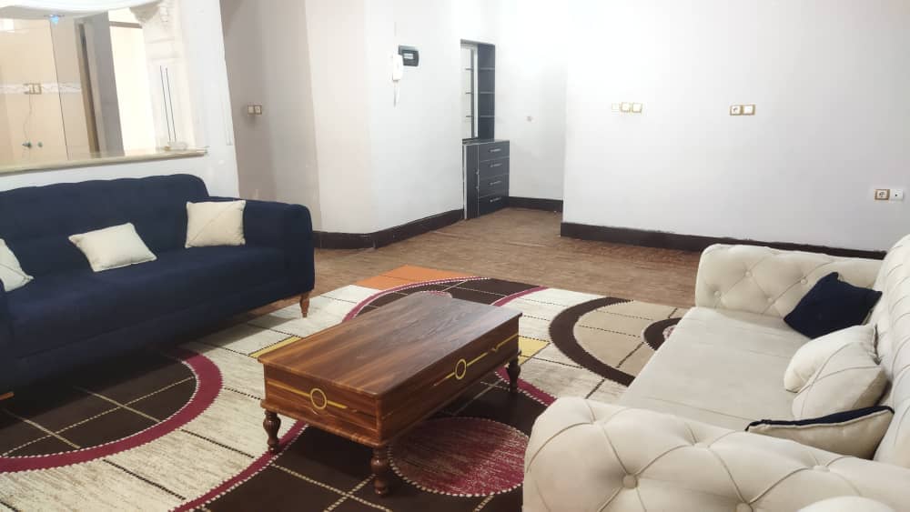 اجاره منزل مبله دو خواب در طالقانی - طبقه اول