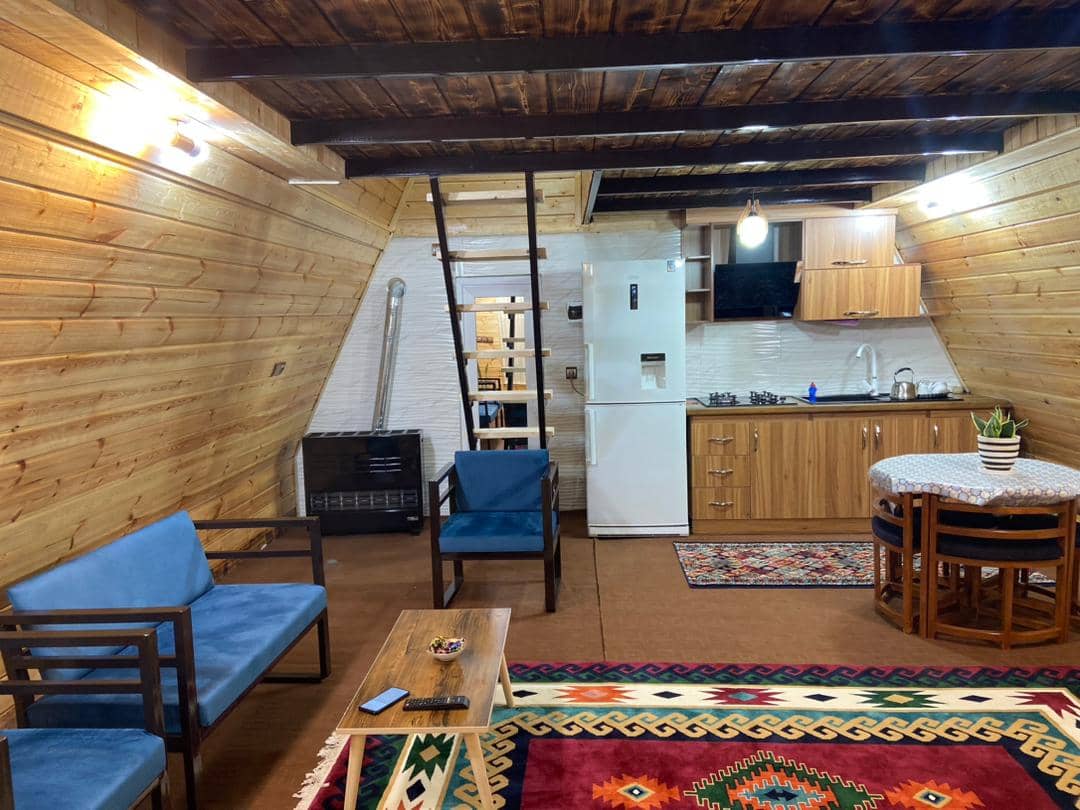 اجاره کلبه سوئیسی جنگلی در ورمیه ماسال - کلبه سوئیسی