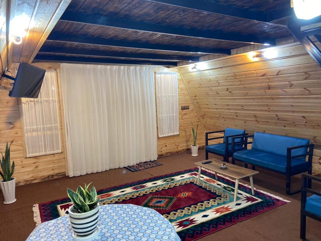 اجاره کلبه سوئیسی جنگلی در ورمیه ماسال - کلبه سوئیسی