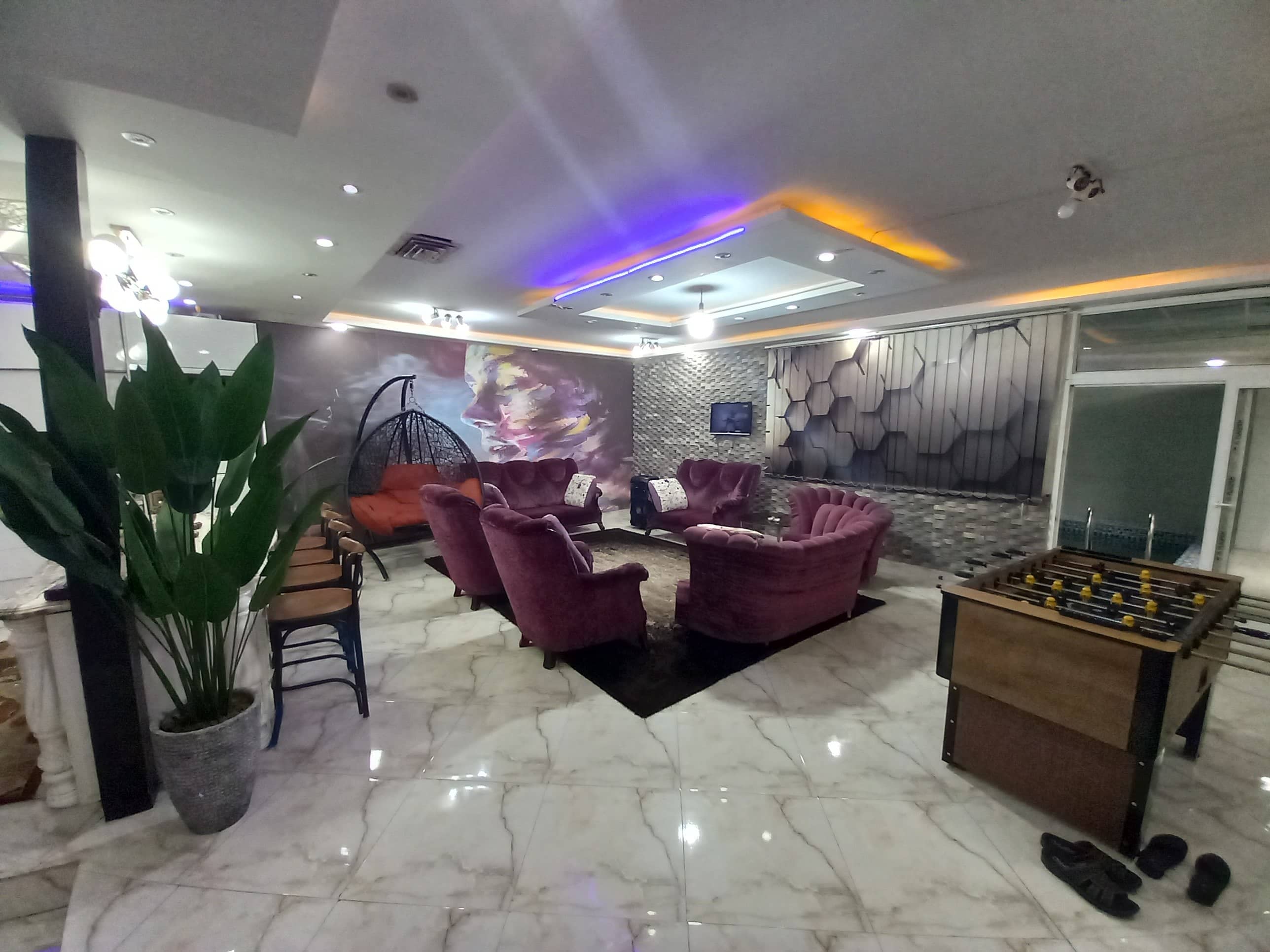 اجاره ویلا با استخرسرپوشیده در چهارباغ