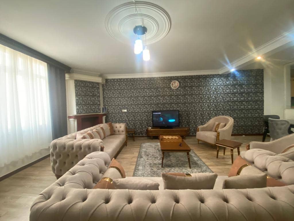 اجاره آپارتمان دو خوابه در علامه طباطبایی غرب تهران - طبقه2