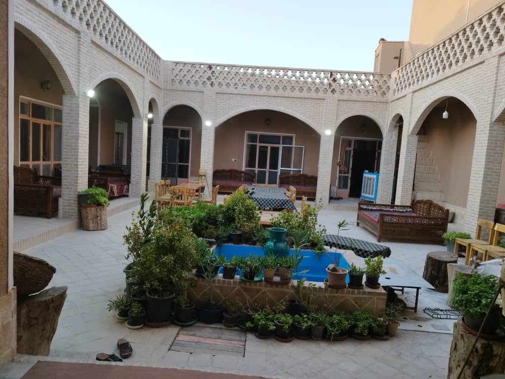 اجاره اتاق بومگردی در ورزنه - اتاق 6