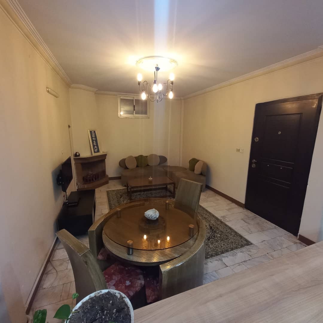 اجاره منزل مبله یک خوابه در ظهیر السلام - مرکز شهر طبقه ی اول