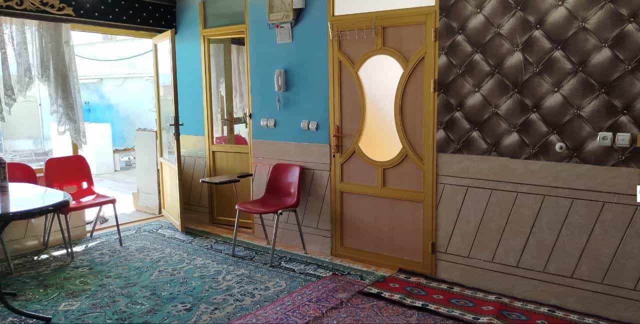 اجاره سوئیت در بلوار آیت - طبقه دوم