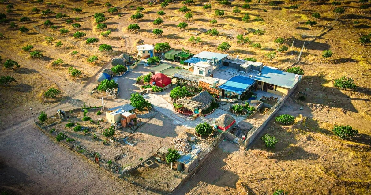 اجاره سوئیت سنتی در استهبان - چشمه انجیر