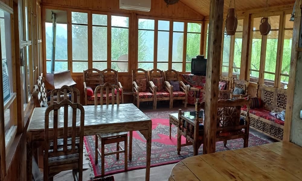 اجاره کلبه چوبی در روستا لیماکش - کوروش