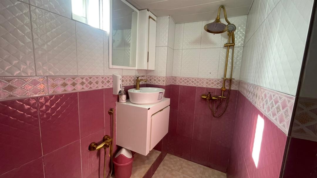 اجاره ویلا سه خوابه 350  متری با استخر آبگرم در ساحل آرام