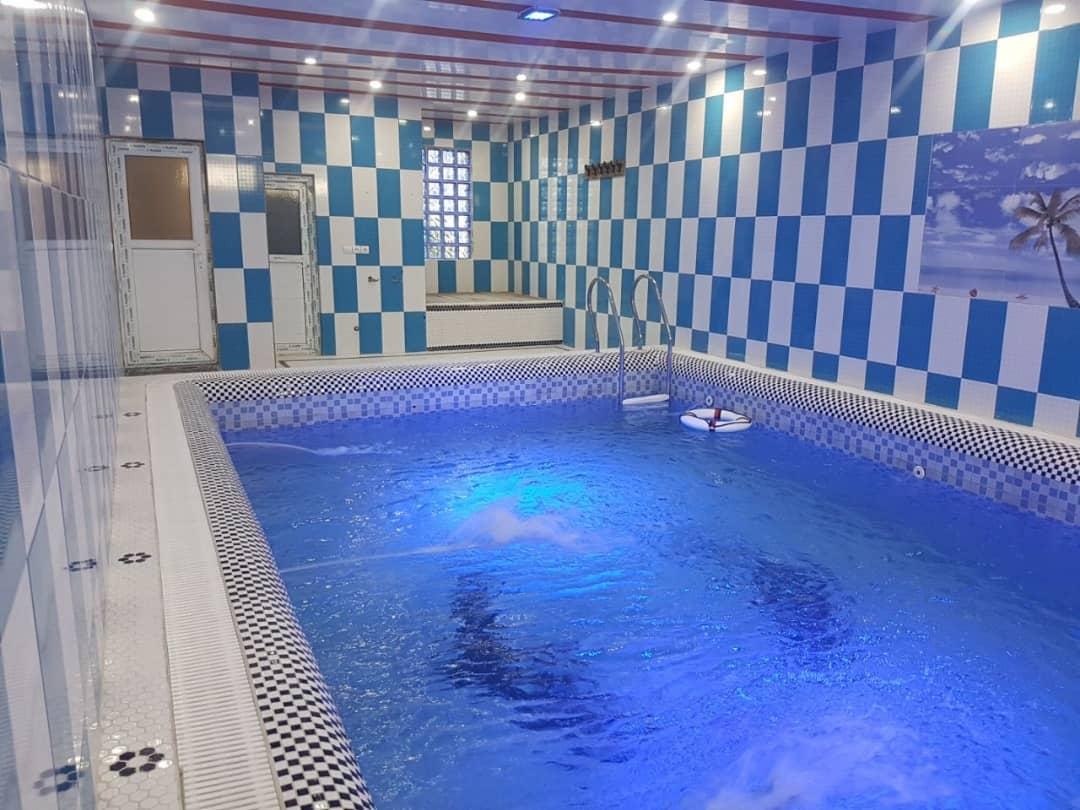 اجاره ویلا سه خوابه 350  متری با استخر آبگرم در ساحل آرام