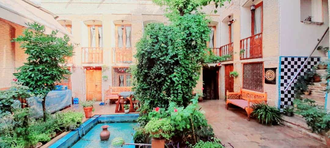 اجاره بومگردی سه تخته در لطفعلی خان زند - 2