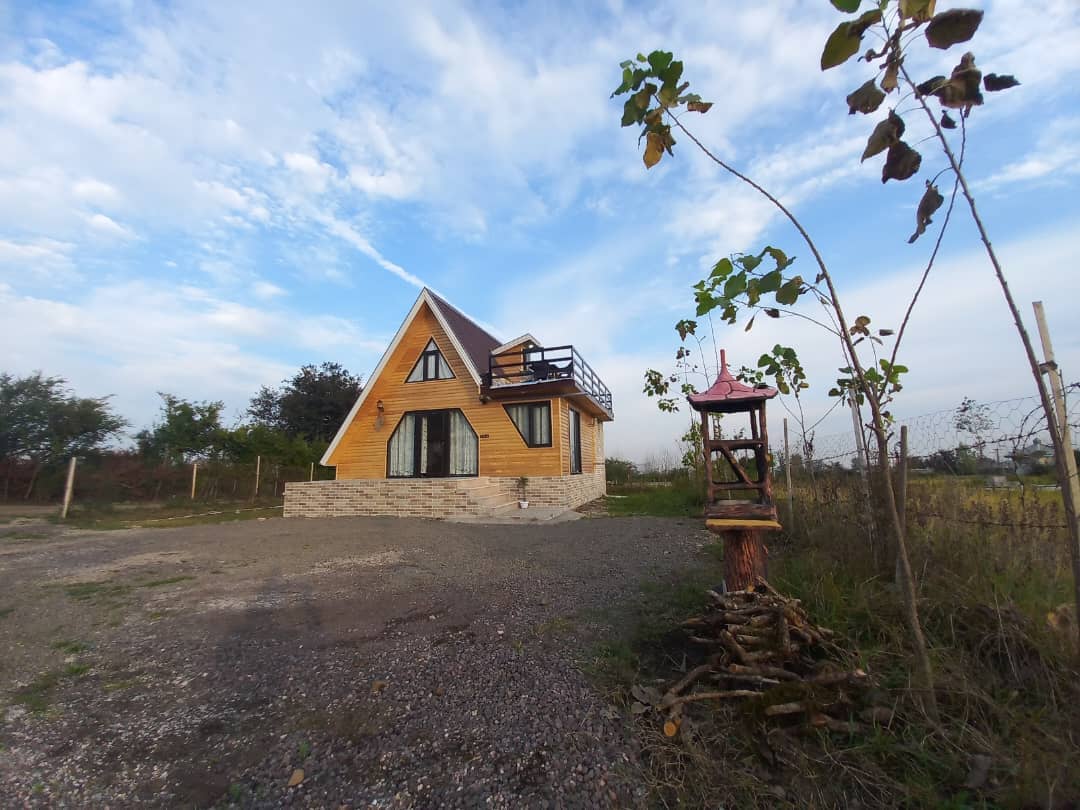 اجاره کلبه سوئیسی دو خواب در روستای اولم - 70 متر