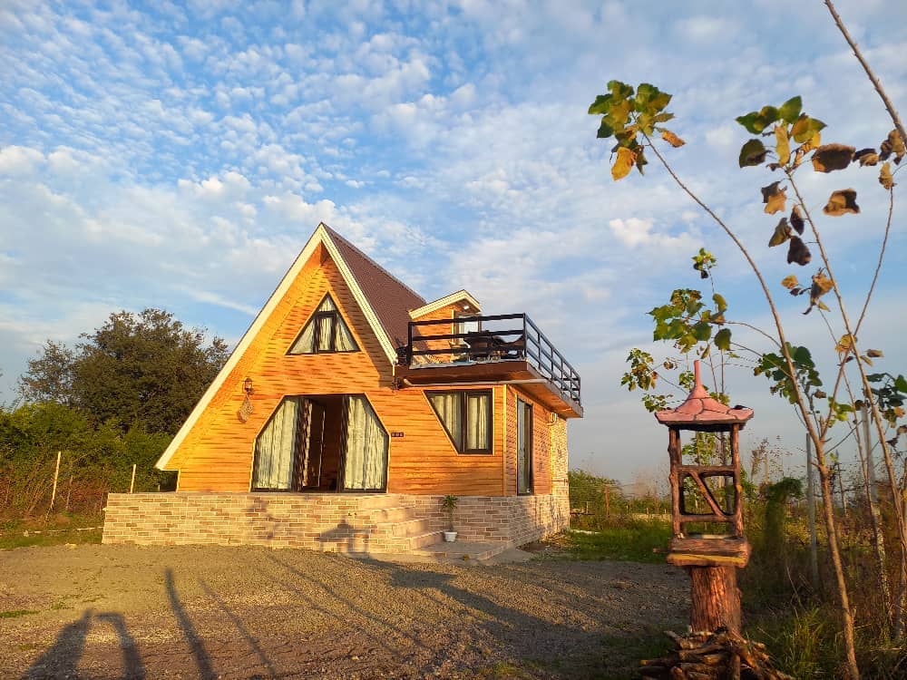 اجاره کلبه سوئیسی دو خواب در روستای اولم - 70 متر