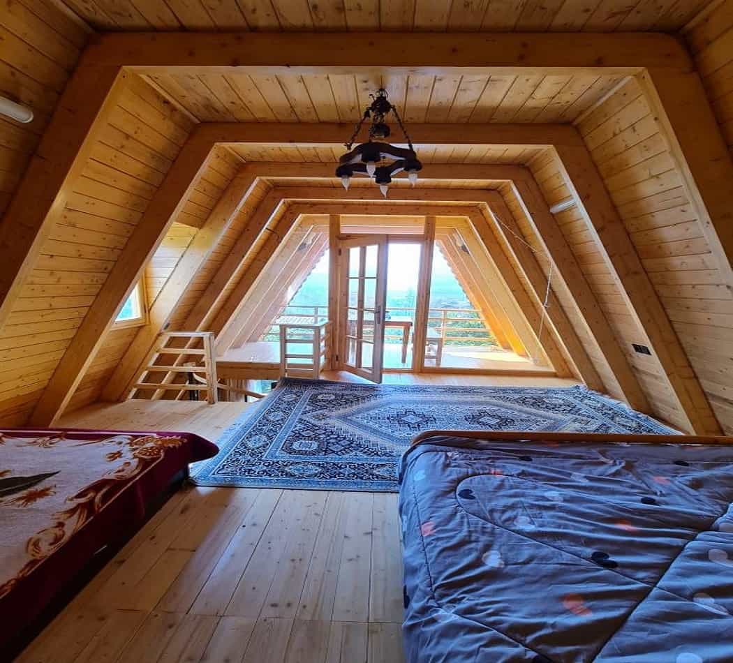 اجاره کلبه سوئیسی جنگلی در لفور شیرگاه