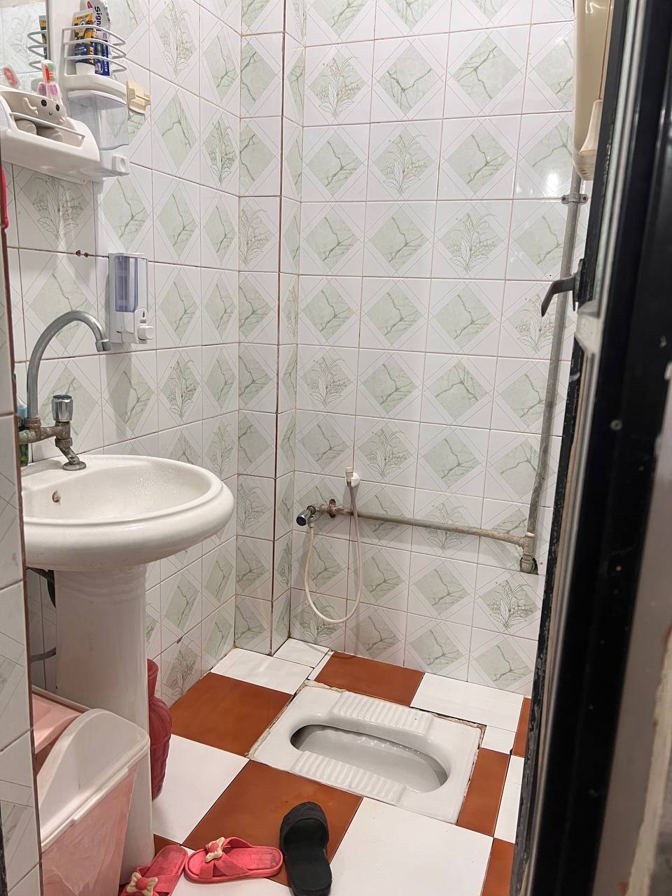 اجاره منزل مبله در بلوار توحید چابهار- دوخوابه