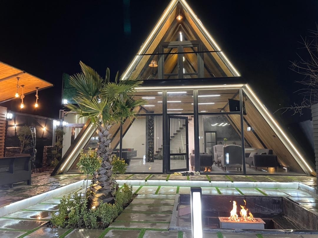 اجاره کلبه سوئیسی با استخر روباز آبگرم - آرامش 1