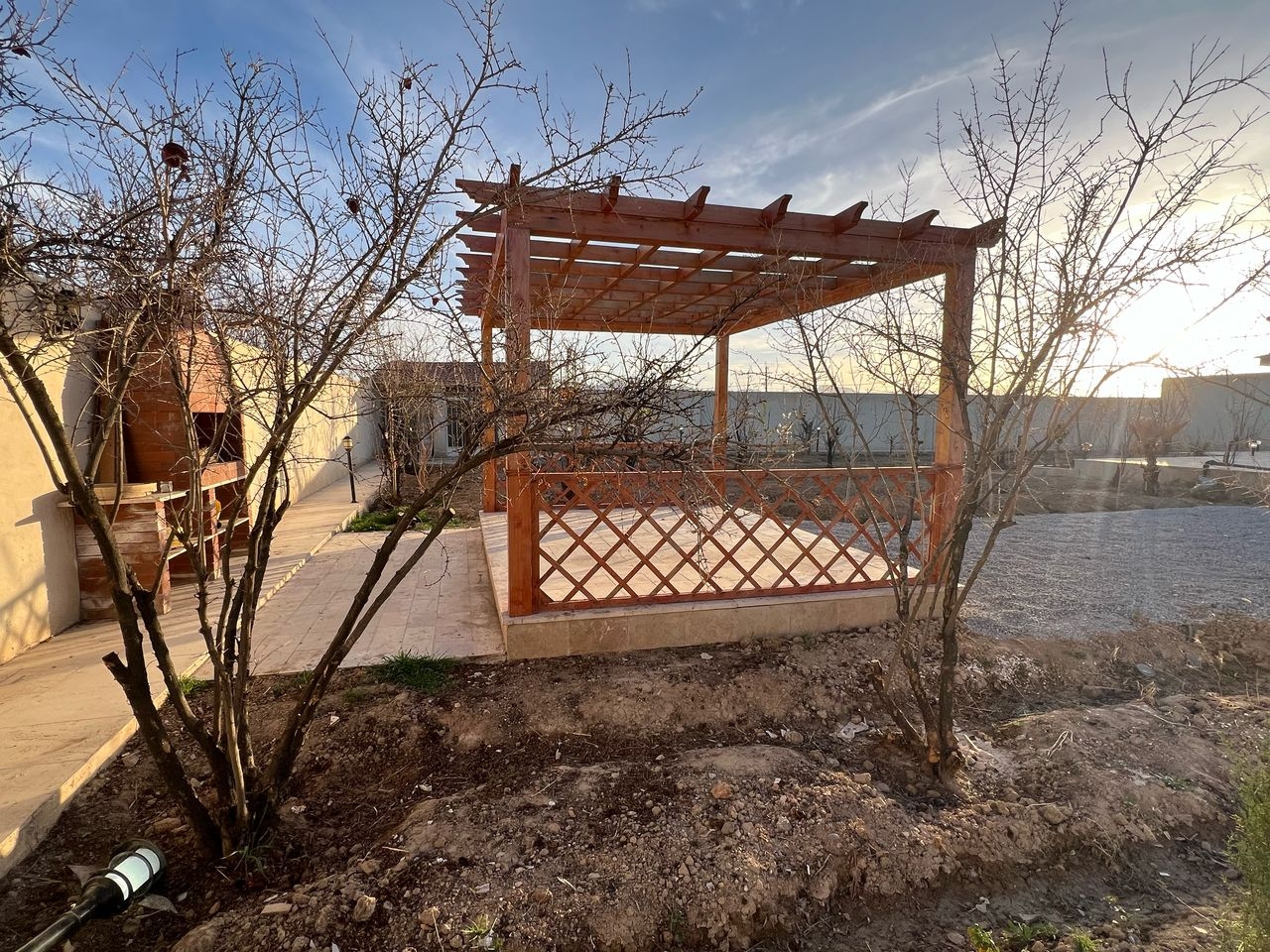 اجاره ویلا استخر دار در زردنجان اصفهان