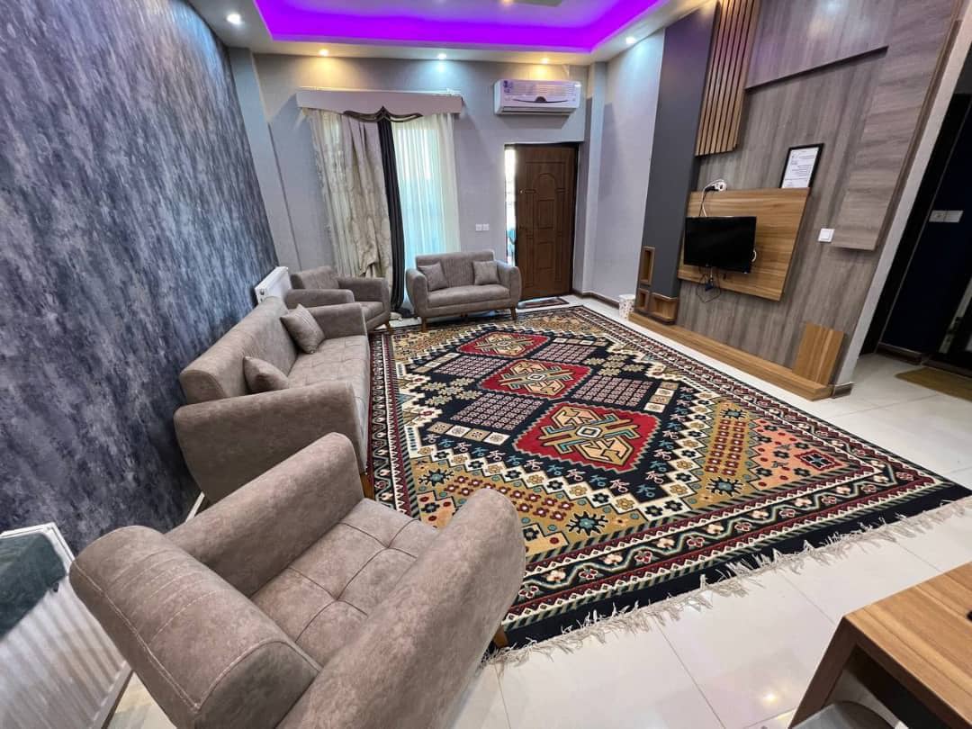 اجاره ویلا نزدیک ساحل با استخرسرپوشیده آبگرم در فرح آباد