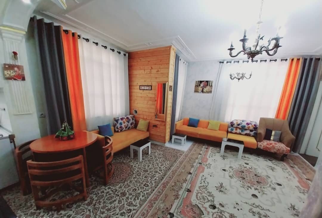 اجاره آپارتمان مبله در خیابان حافظ شیراز-دوخوابه طبقه اول