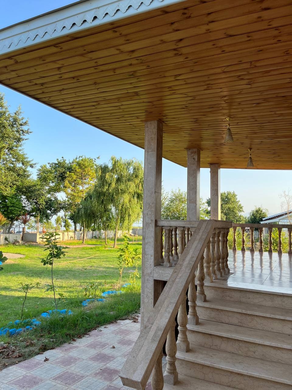 اجاره ویلا تک خواب نزدیک ساحل در اوتار لیسار - گیلان