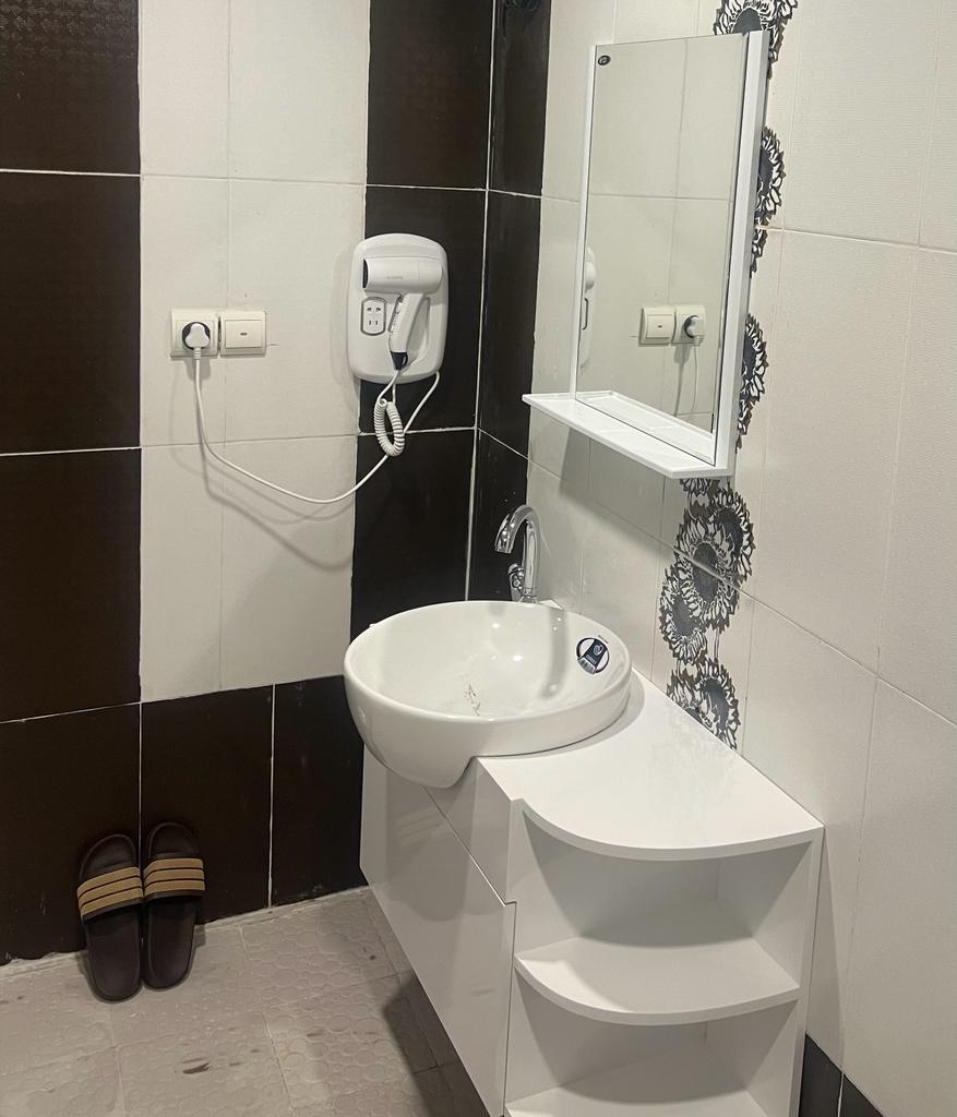 اجاره آپارتمان نزدیک ساحل در سام و زال قشم - دوخوابه